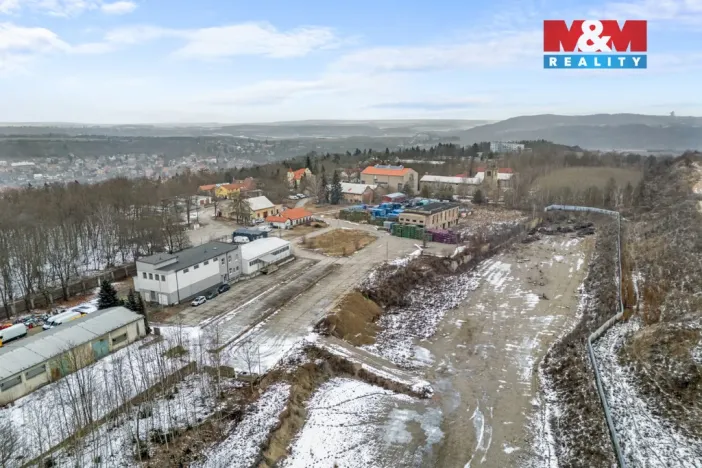 Pronájem výrobních prostor, Libušín, Důl Max, 768 m2