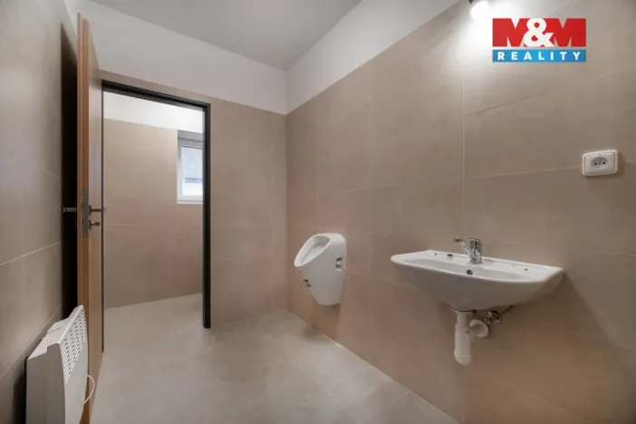 Prodej skladu, Cerekvice nad Loučnou - Pekla, 794 m2