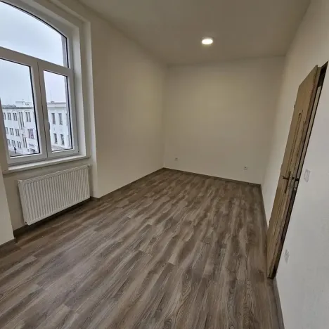 Pronájem bytu 2+1, Lovosice, 8.května, 61 m2