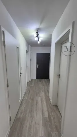 Pronájem bytu 2+kk, České Budějovice, Branišovská, 67 m2