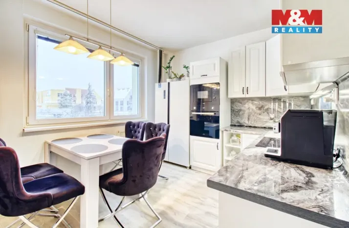 Prodej bytu 2+1, Jirkov, U Stadionu, 60 m2