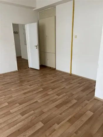 Pronájem kanceláře, Brno, Hněvkovského, 53 m2