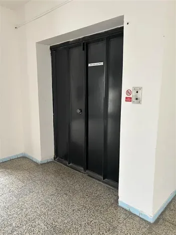 Pronájem kanceláře, Brno, Hněvkovského, 53 m2