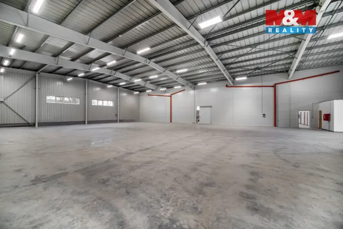 Pronájem skladu, Cerekvice nad Loučnou - Pekla, 2380 m2