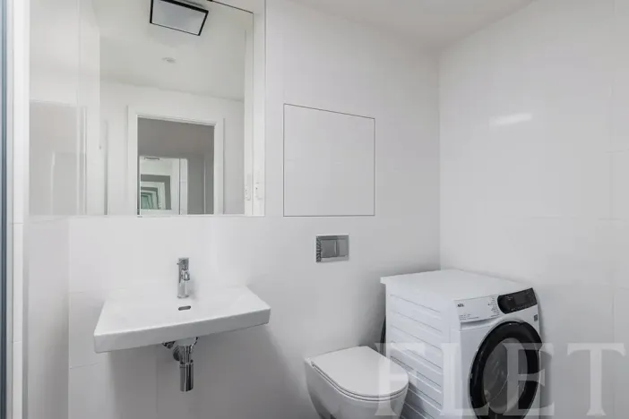 Pronájem bytu 1+kk, Praha - Nusle, Maroldova, 28 m2