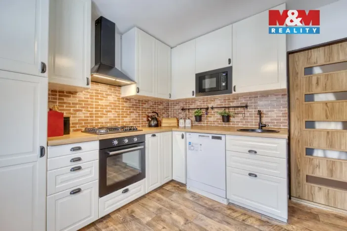 Prodej rodinného domu, Planá, Na Sádkách, 150 m2