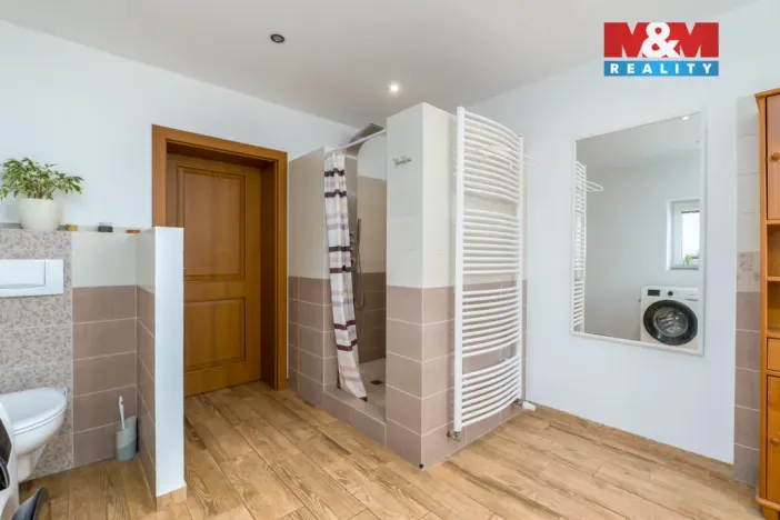 Prodej rodinného domu, Hrob, Horní, 149 m2