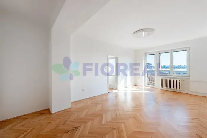 Pronájem bytu 3+1, Praha - Vršovice, Kubánské náměstí, 71 m2