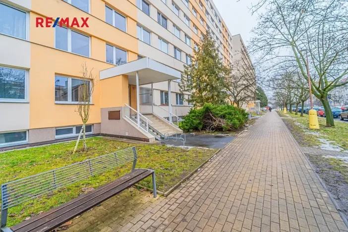 Prodej bytu 3+1, Neratovice, Dr. E. Beneše, 68 m2