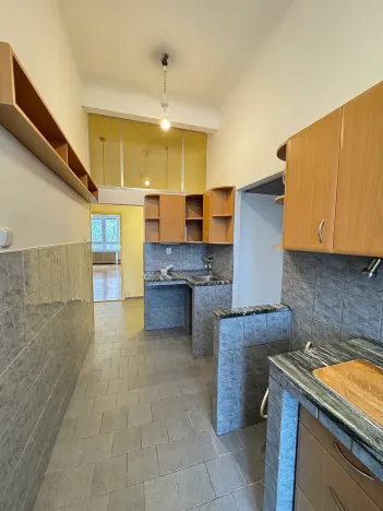 Pronájem bytu 3+1, Praha, Kolínská, 93 m2