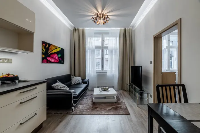 Pronájem bytu 2+kk, Praha - Holešovice, Šimáčkova, 50 m2