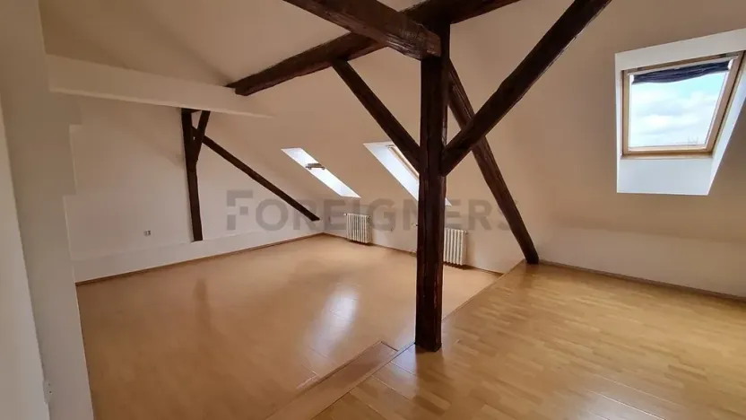 Pronájem bytu 2+kk, Pardubice, Za Pasáží, 90 m2