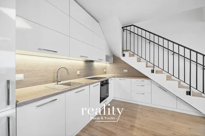 Pronájem bytu 3+kk, Jihlava, Vrchlického, 103 m2