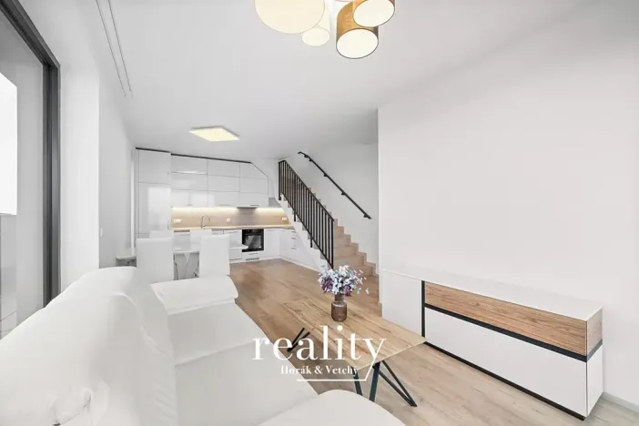 Pronájem bytu 3+kk, Jihlava, Vrchlického, 103 m2