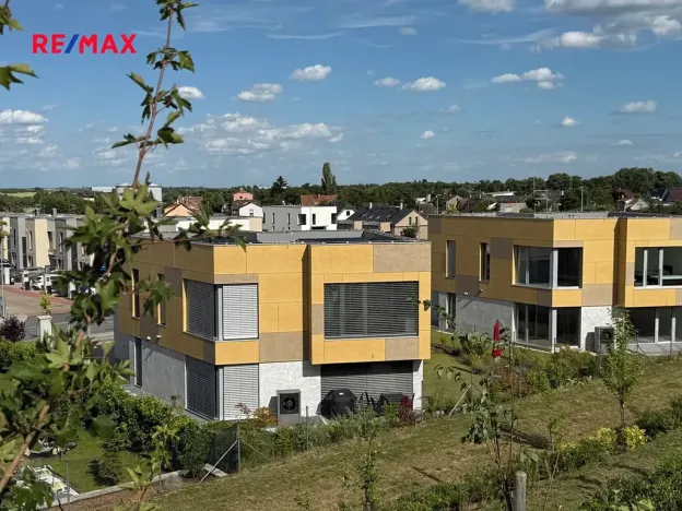 Prodej rodinného domu, Praha - Horní Počernice, Krotitelů, 197 m2