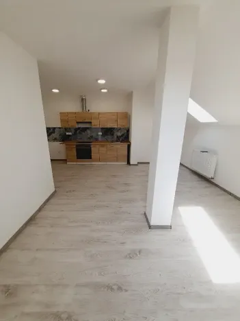 Pronájem bytu 2+kk, Lovosice, 8.května, 70 m2