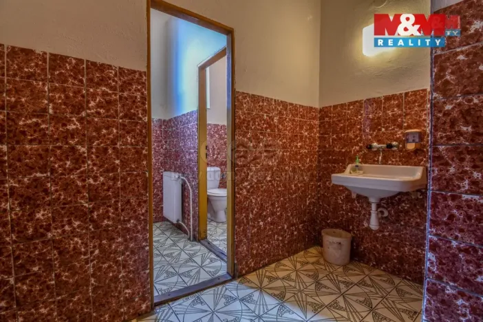 Prodej restaurace, Bílovec - Lubojaty, 500 m2