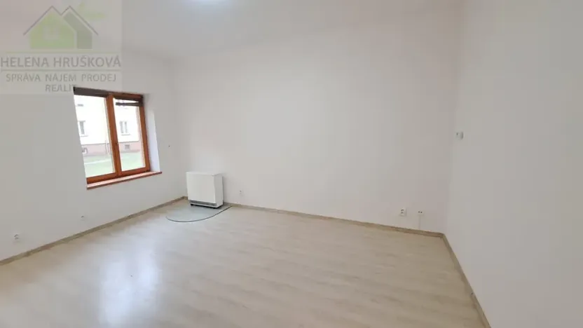 Pronájem bytu 1+kk, Ostrava, Na Fifejdách, 34 m2