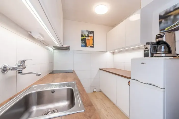 Pronájem bytu 2+kk, Praha - Háje, Stříbrského, 43 m2