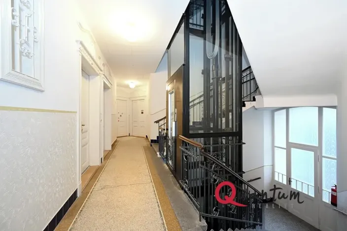 Pronájem bytu 1+1, Praha - Žižkov, Kubelíkova, 39 m2