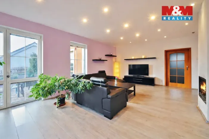 Prodej rodinného domu, Stonařov, 165 m2