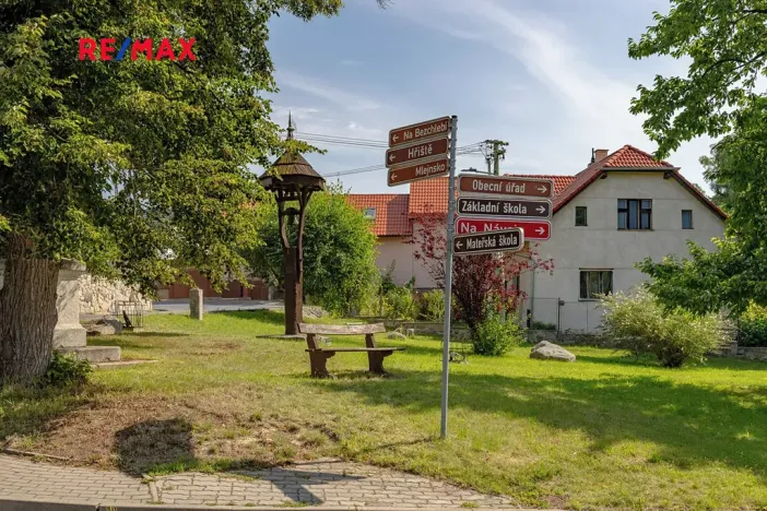 Prodej pozemku pro bydlení, Babice, 412 m2