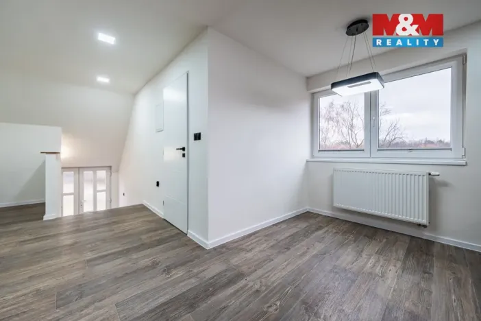 Prodej rodinného domu, Radonice, Růžičkova, 182 m2