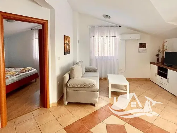 Prodej vícegeneračního domu, Medulin, Chorvatsko, Pošesi, 150 m2