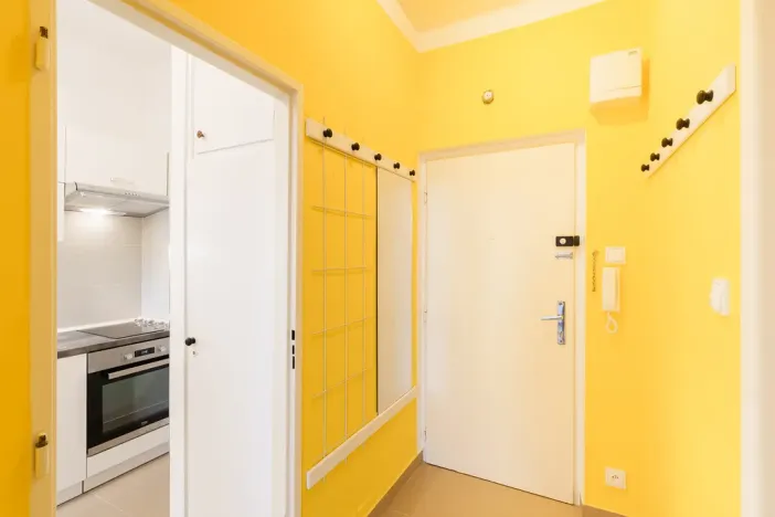 Pronájem bytu 1+1, Praha - Žižkov, Jičínská, 30 m2