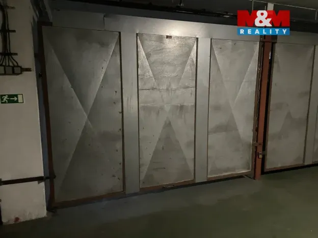 Prodej garáže, Praha - Chodov, Hviezdoslavova, 15 m2