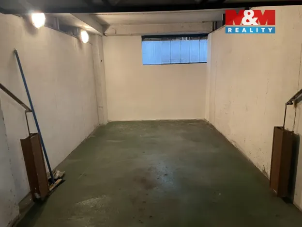 Prodej garáže, Praha - Chodov, Hviezdoslavova, 15 m2