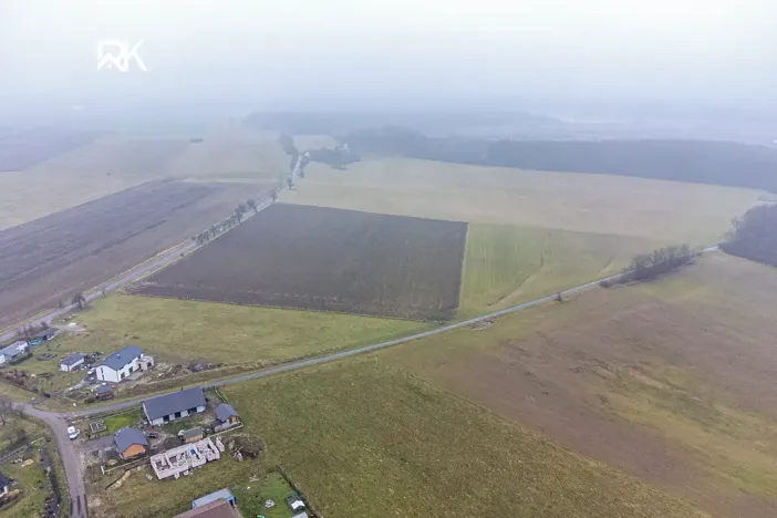 Prodej pozemku pro bydlení, Uhersko, 1000 m2