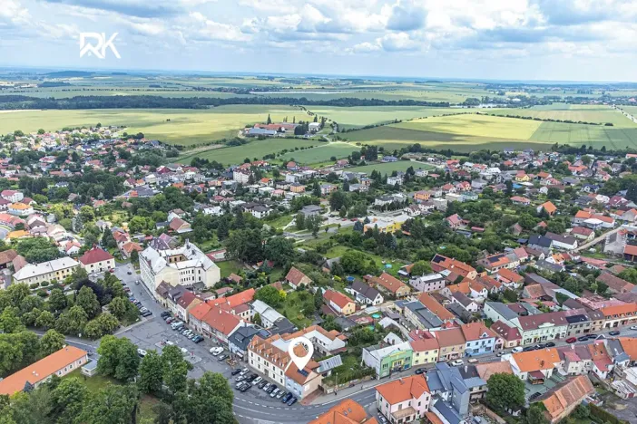 Prodej rodinného domu, Zásmuky, Komenského nám., 133 m2