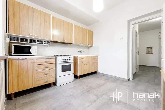 Prodej bytu 2+1, Zlín, Věžové domy, 61 m2