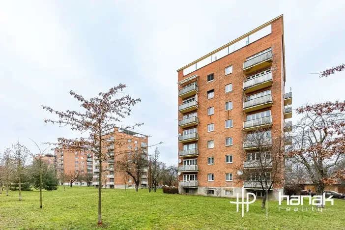 Prodej bytu 2+1, Zlín, Věžové domy, 61 m2