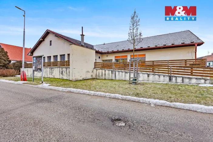 Prodej rodinného domu, Kryry - Stebno, 345 m2