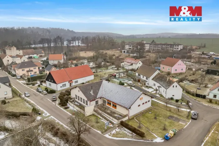 Prodej rodinného domu, Kryry - Stebno, 345 m2