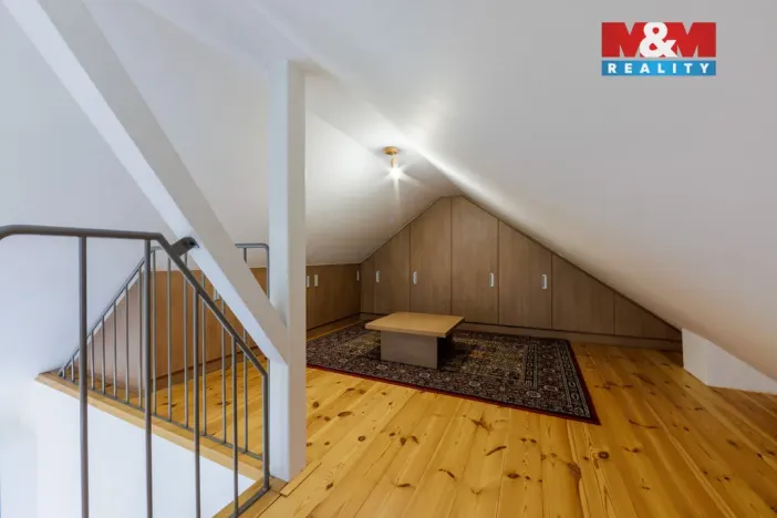 Pronájem bytu 4+kk, Karlovy Vary - Stará Role, Husova, 70 m2