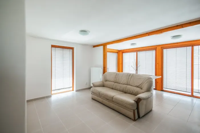 Prodej rodinného domu, Babice, Starobabická, 200 m2