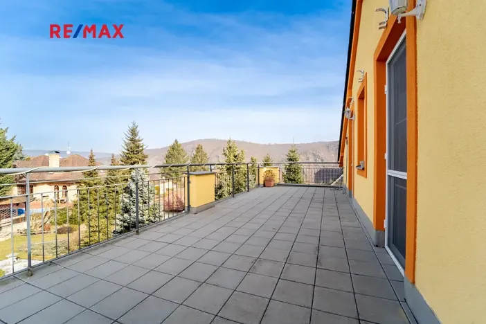 Prodej rodinného domu, Měchenice, Na Vyhlídce, 246 m2