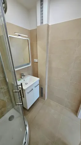 Pronájem bytu 3+1, Praha - Záběhlice, Jabloňová, 72 m2