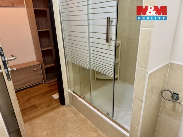 Pronájem bytu 1+kk, Jablonec nad Nisou, Liberecká, 28 m2