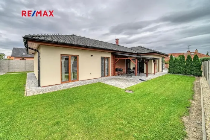 Prodej rodinného domu, Kolín, K Ovčárům, 144 m2