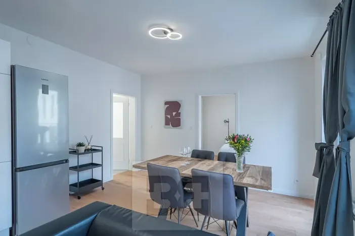 Pronájem bytu 2+kk, Praha - Vinohrady, Varšavská, 48 m2
