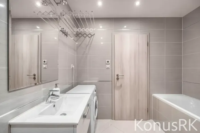 Prodej bytu 2+kk, Praha - Žižkov, Olšanská, 65 m2