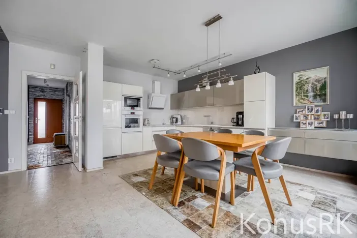 Prodej rodinného domu, Praha - Pitkovice, Lošáková, 137 m2