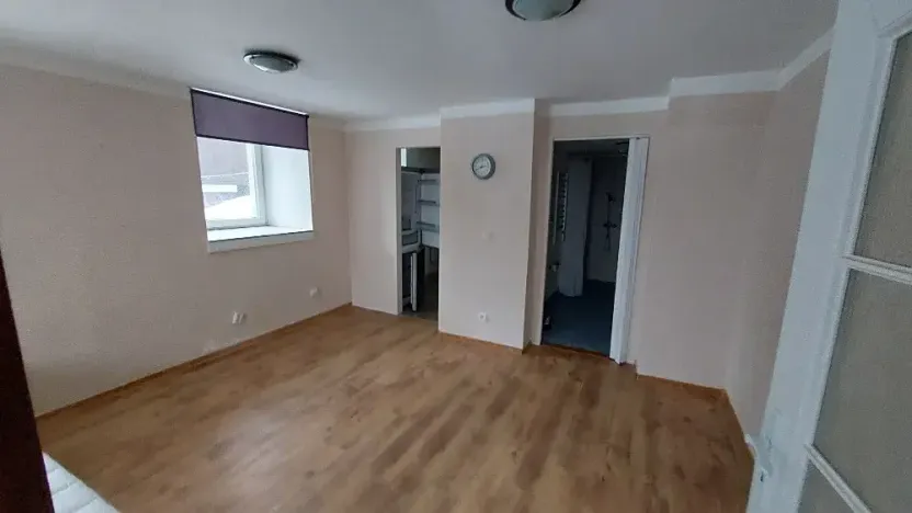Pronájem bytu 1+kk, Jablonec nad Nisou, Rychnovská, 30 m2