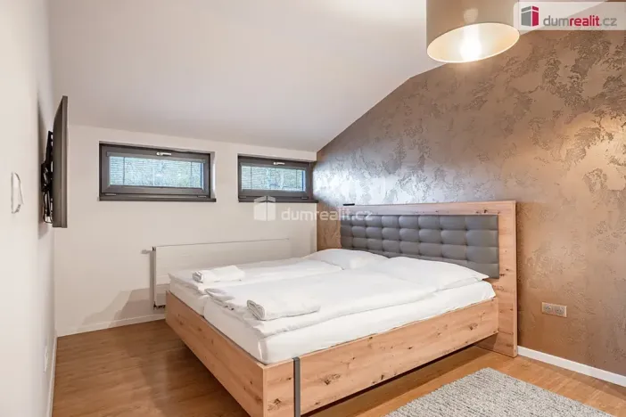 Prodej rodinného domu, Dolní Morava, 184 m2