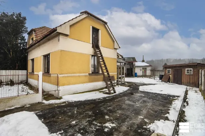 Prodej rodinného domu, Dřísy, Na Vinohradech, 100 m2