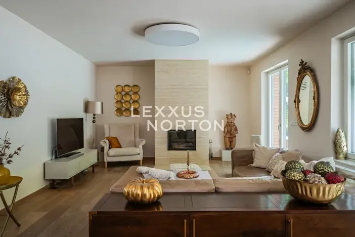 Prodej rodinného domu, Praha - Nebušice, V březinkách, 522 m2